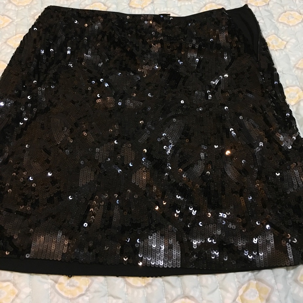Dknyc Block Short , Shiny Sequence , Black Skirt,… - image 1